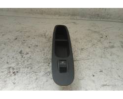 PULSANTIERA ANTERIORE DESTRA FIAT Grande Punto 2° Serie (08>10)