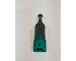 Brake pedal sensor switch