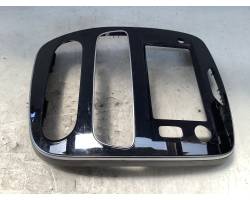 CORNICE AUTORADIO RENAULT Clio Serie IV 682601204R (12>19)