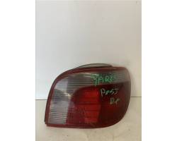 STOP FANALE POSTERIORE DESTRO TOYOTA Yaris Serie 8155052130 (99>03)