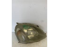 FARO ANTERIORE DESTRO TOYOTA Yaris Serie 8111052031 (99>03)