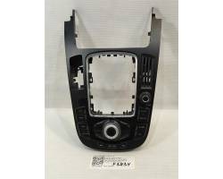 Head unit multimedia control