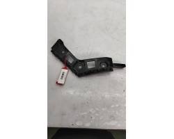 Rear bumper mounting bracket