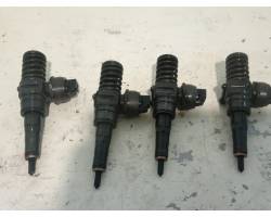 INIETTORI VOLKSWAGEN Golf 5 Berlina 03G130073G / 0414720404 Diesel 1968 (03>08)