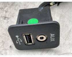 INTERFACCIA PRESA USB/INGRESSO AUX FIAT Freemont 1° Serie 68068292AA (11>)