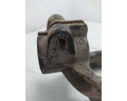 Lower shock bracket