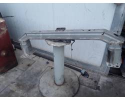 TRAVERSA PARAURTI ANTERIORE LAND ROVER Freelander 3° Serie 701298lb3004 (06>11)