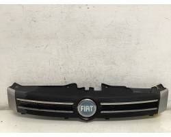 MASCHERINA ANTERIORE FIAT Panda 2° Serie 735353899 (03>10)
