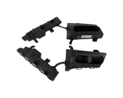 Rear bumper mounting bracket
