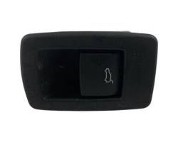 Tailgate opening switch