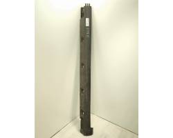 Car sill