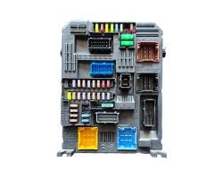 BODY COMPUTER CITROEN C3 Serie 9832880280 HM05 (16>)