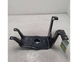 Trunk bracket