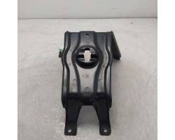 SUPPORTI PARAURTI AUDI A4 Avant (8W5) 8W0802715 (15>)