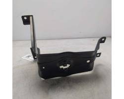 SUPPORTI PARAURTI AUDI A4 Avant (8W5) 8W0802715 (15>)