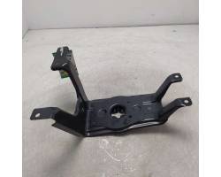 SUPPORTI PARAURTI AUDI A4 Avant (8W5) 8W0802715 (15>)