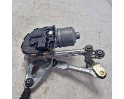 Windshield wiper linkage and motor