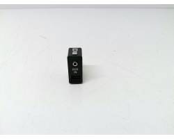 AUX in-socket connector