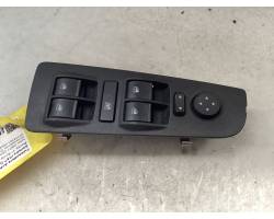 PULSANTIERA ANTERIORE SINISTRA FIAT Grande Punto 1° Serie 735380446 (05>08)
