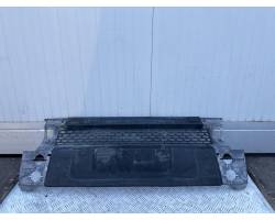 PARAURTI ANTERIORE CENTRALE FORD Transit Serie yc15-17d957 (00>06)
