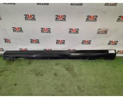 Car sill