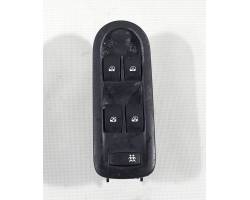 PULSANTIERA ANTERIORE SINISTRA RENAULT Scenic Serie 8200107772 (03>09)