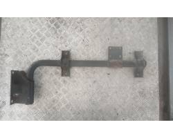 STAFFA PARAFANGO ANTERIORE SINISTRO IVECO Stralis 3° Serie Diesel (06>07)