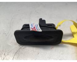 PULSANTE APERTURA PORTELLONE POSTERIORE RENAULT Captur Serie 820076256 (13>19)