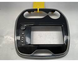 CORNICE AUTORADIO RENAULT Captur Serie 682700795R (13>19)