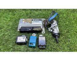 KIT CHIAVI CENTRALINA MOTORE HYUNDAI Atos 1° Serie 3911002240 Benzina 1.1 (98>03)