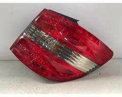 STOP FANALE POSTERIORE DESTRO MERCEDES Classe B W245 1° Serie A1698202664 (05>11)