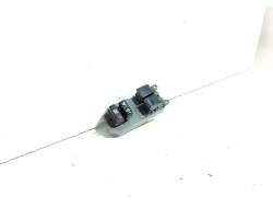 PULSANTIERA ANTERIORE SINISTRA TOYOTA Yaris Serie 848200D260 (11>13)
