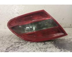 STOP FANALE POSTERIORE SINISTRO MERCEDES Classe C Berlina W203 2° Serie (04>07)