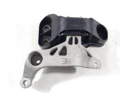 SUPPORTO MOTORE RENAULT CLIO Serie V 112320745R Benzina 1000 (19>)