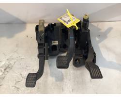 PEDALIERA COMPLETA FRENO + FRIZIONE + ACCELERATORE CHEVROLET Spark 1° Serie 95962967 95212071 (09>12)