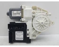 Door window regulator motor