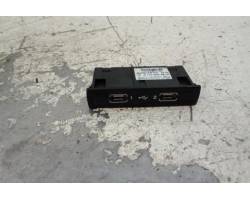 PORTA USB MERCEDES Classe E S. Wagon W212 (09>)