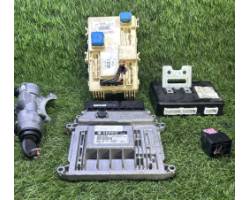 KIT CHIAVI CENTRALINA MOTORE HYUNDAI i20 1° Serie 39110-03345 Benzina 1.2 BENZINA (08>14)