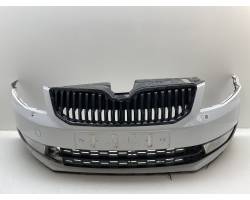 PARAURTI ANTERIORE COMPLETO SKODA Octavia S. Wagon 4° Serie 5E0807217 (08>)
