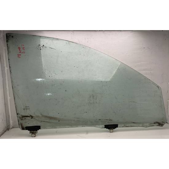 VETRO SCENDENTE ANTERIORE DESTRO TOYOTA Yaris Serie (03>05)