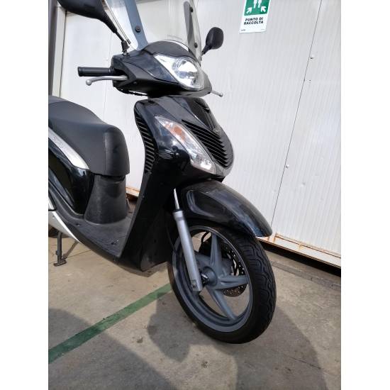 Sh 300 Parabrezza Sh 125 Anno 2008 Sh 300 Parabrezza Sh 125 Anno