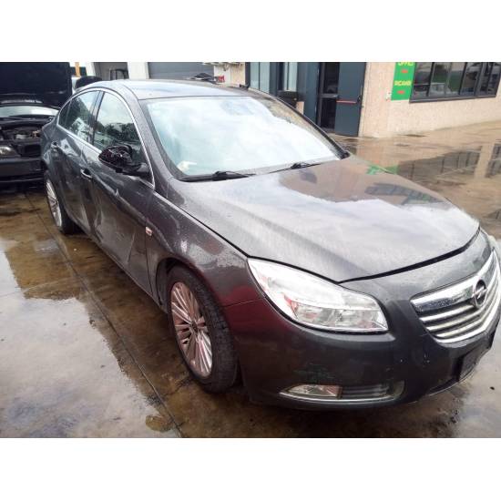 RICAMBI USATI AUTO OPEL Insignia Berlina A 20 DTH Diesel 2000 (08>17