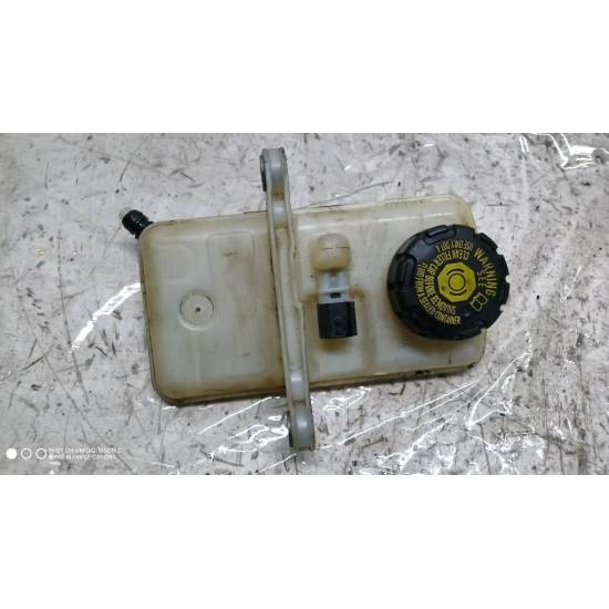 VASCHETTA LIQUIDO FRENI RENAULT Scenic X MOD 460910004R R9M404 diesel 1598 (09>)
