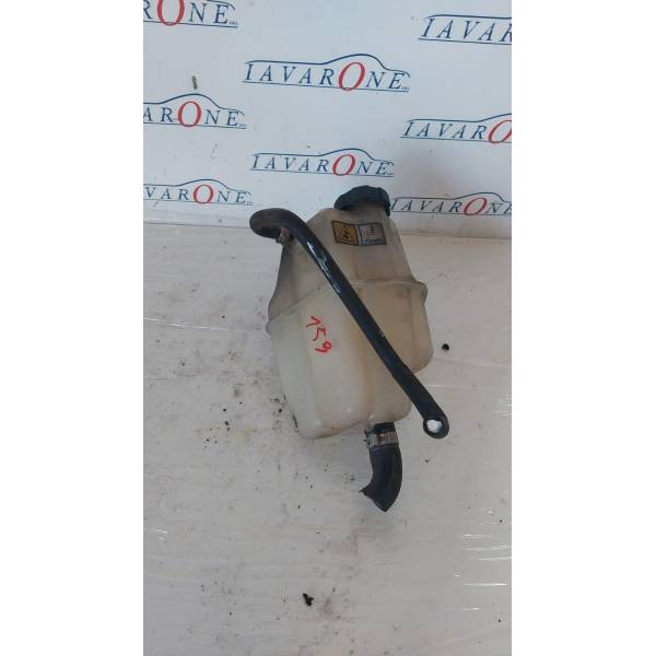 Vaschetta Acqua Fiat Panda Star 2455 - Vaschetta Serbatoio Acqua Radiatore Completa Di TAPPO Compatibile Con ALFA ROMEO 159 159SW Brera Spider // Rif. Originale: 50516508 Acqua Radiatore Auto