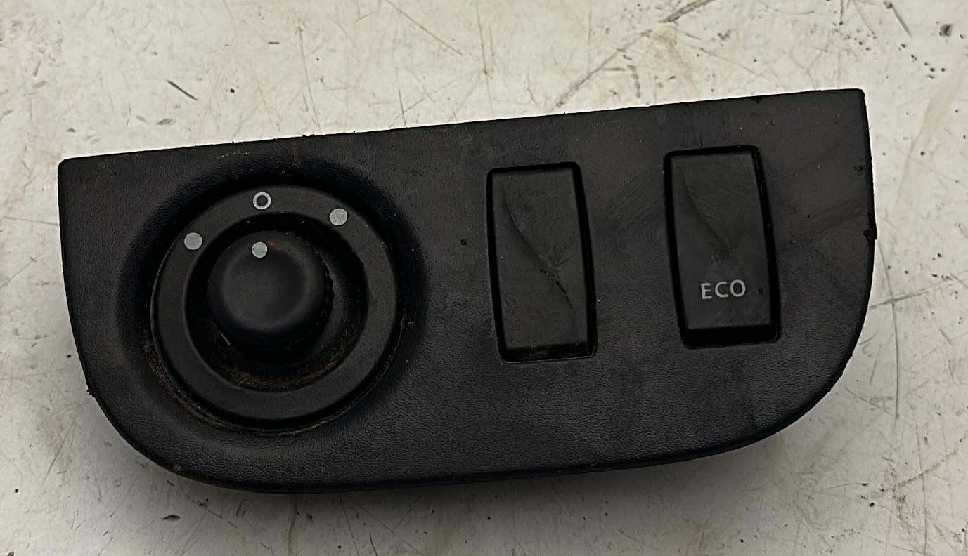 Konuooer Interruttore Devioluci Bastone Sterzo 8201167988 255405056R Per Dacia Dokker Duster - Foto 6