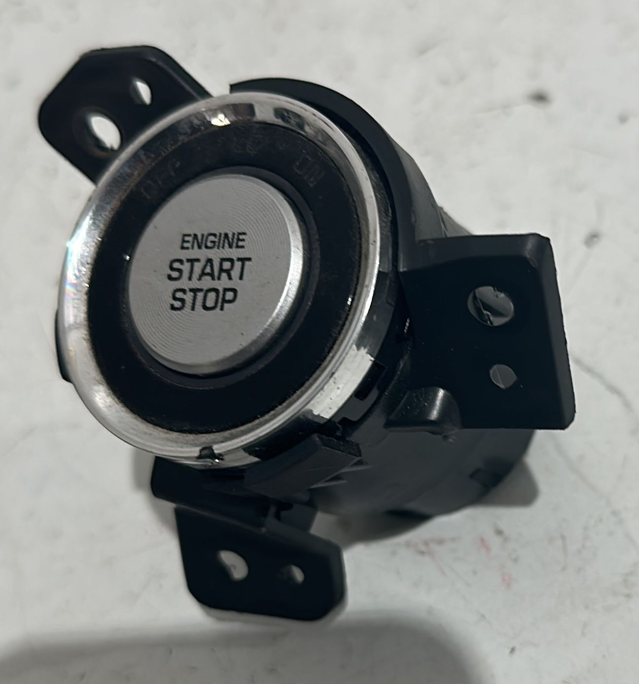 Cover Pulsante Start/Stop Auto Per BMW: Coperchio Rosso In ABS Vernice Piano, Sostituzione Per Serie 1,3,5, X1,X3,X5,X6,Z4 (E87,E90,E60,E70,E71,E89)