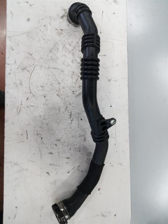 TUBO INTERCOOLER DACIA Duster 1° Serie 144609369R K9K666 diesel 1461 (10>)