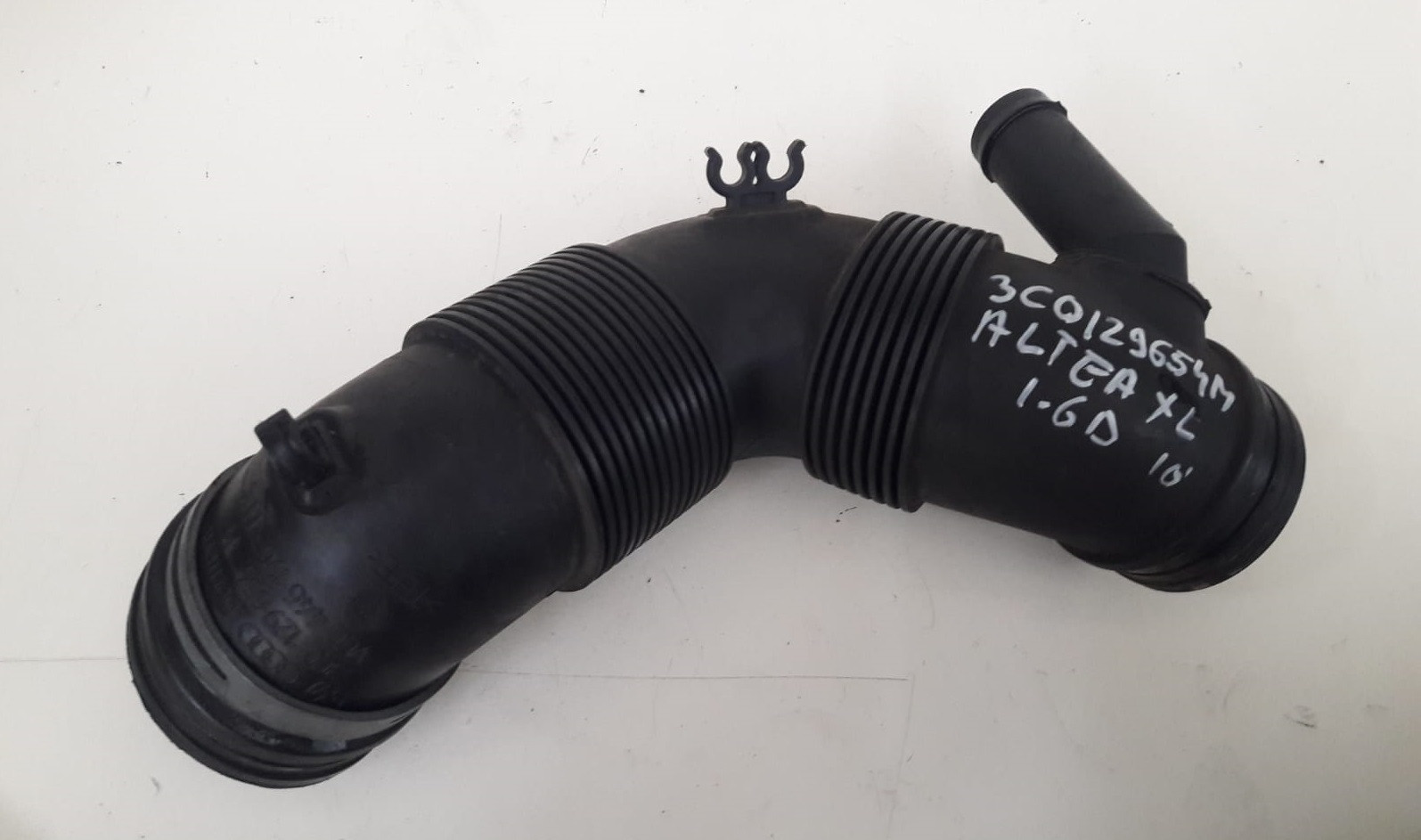 Tubo Aria Di Ricarica Turbo Per Volvo S60 I, V70 II, XC90 I, 2.4 D5 (D5244T) Anni 2000-2014, Ricambio OEM 30778627 31261366