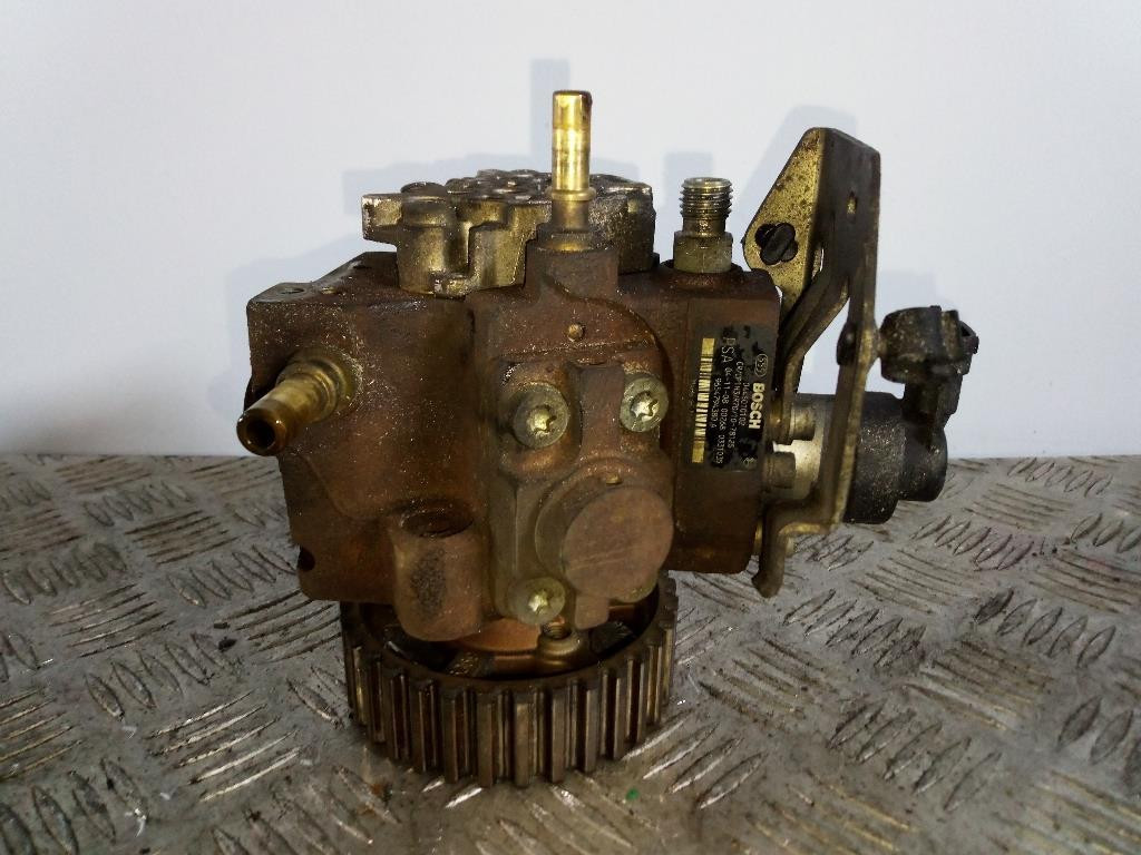 pompa iniezione - Immagine 1 di 5