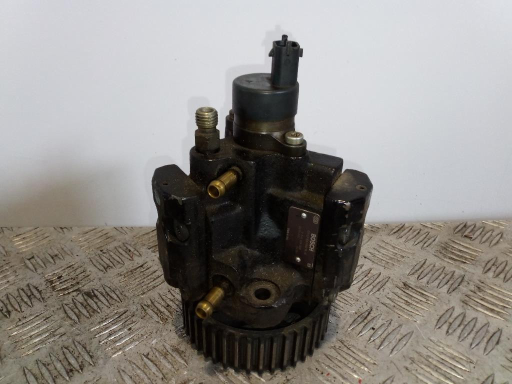 pompa iniezione - Immagine 1 di 5